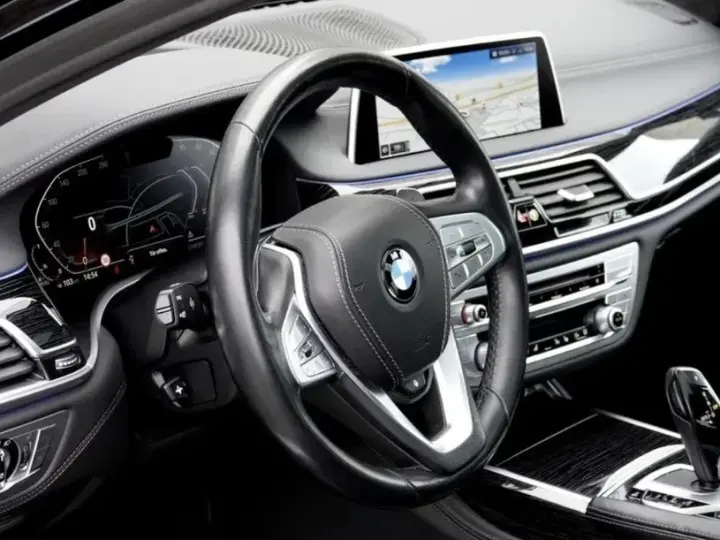 BMW Seria 7 G11/G12