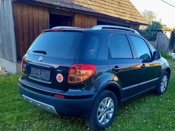 FIAT Sedici