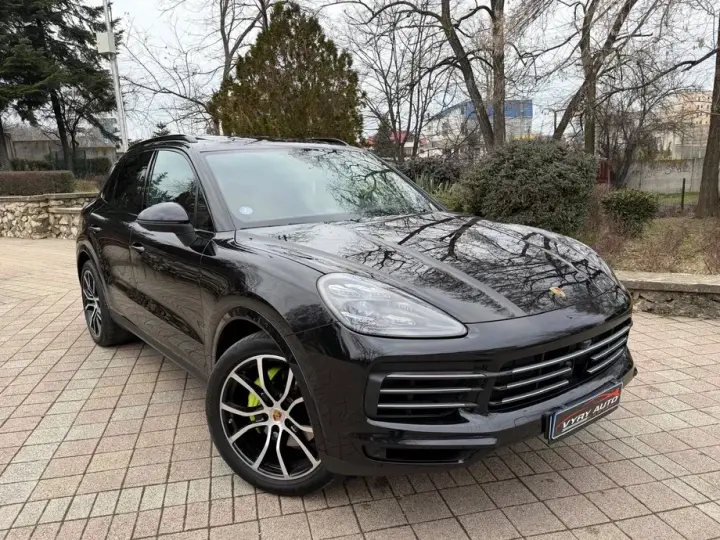 Porsche Cayenne E-Hybrid Tiptronic S Platinum Edition