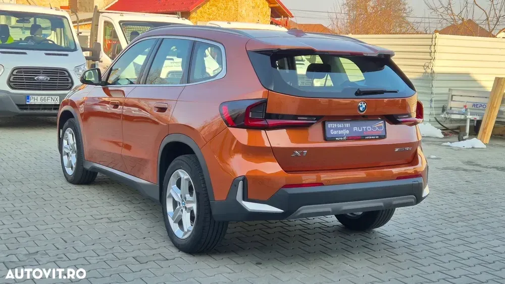 BMW X1 sDrive18d Aut. Sport Line — imagine 3