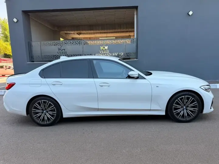 BMW Seria 3 G20/G21 320d xDrive AT MHEV