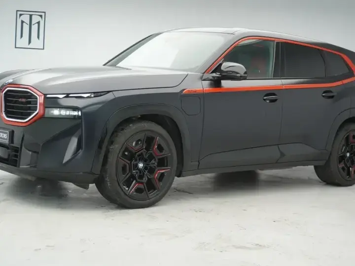 BMW XM