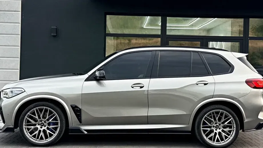 BMW X5 M Competition — imagine 2