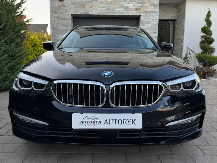 BMW Seria 5 G30/G31 [2017 - Prezent] 520d xDrive AT