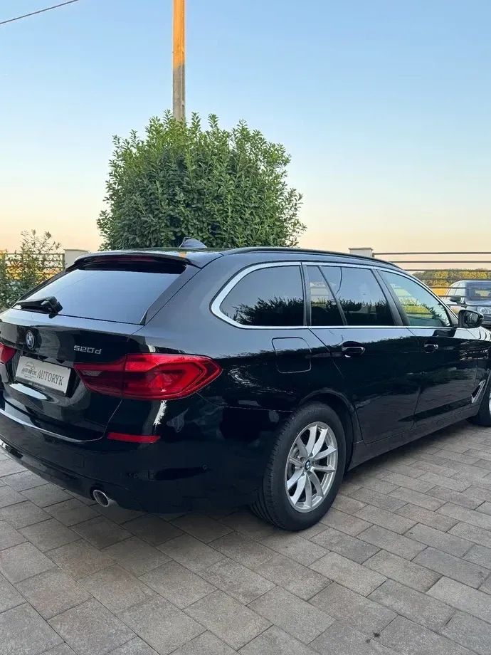 BMW Seria 5 G30/G31 [2017 - Prezent] 520d xDrive AT — imagine 6