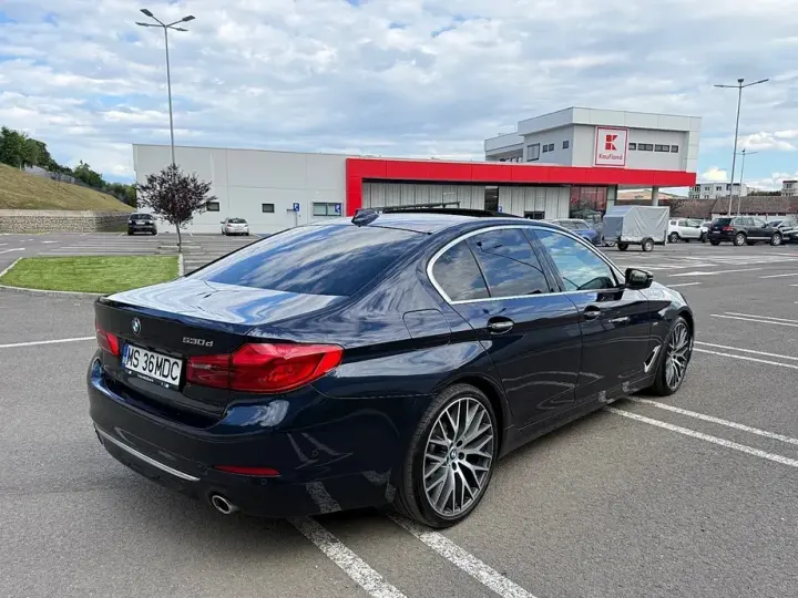 BMW Seria 5 G30/G31 530d Aut. Luxury Line
