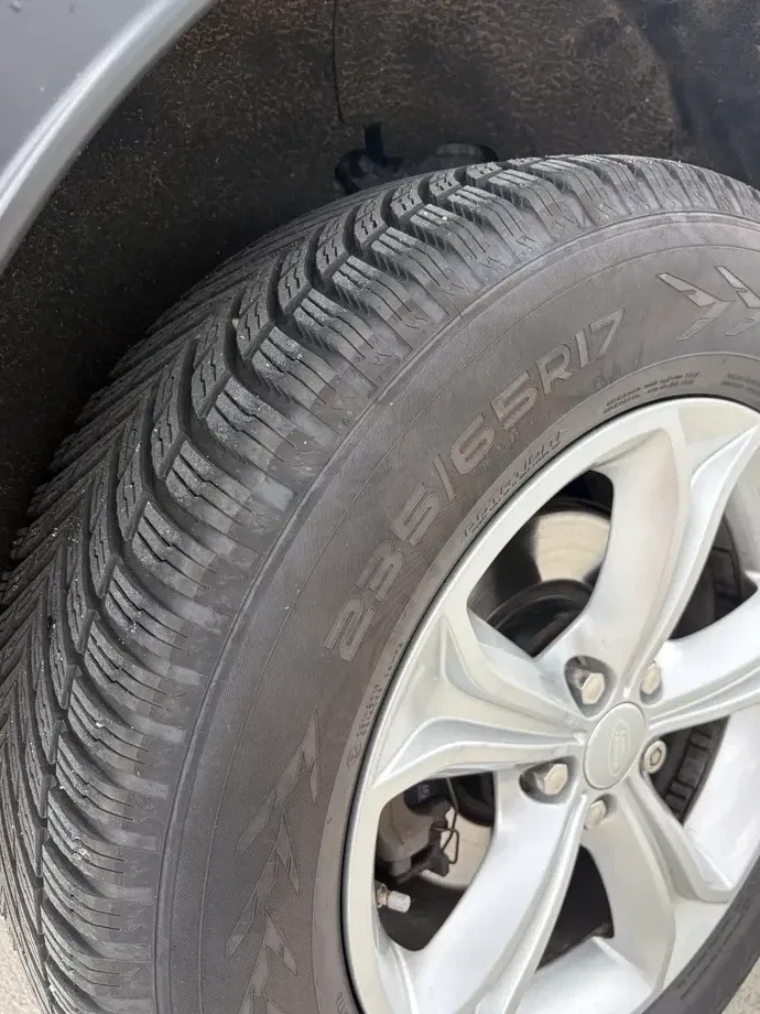 Land Rover Discovery Sport — imagine 3