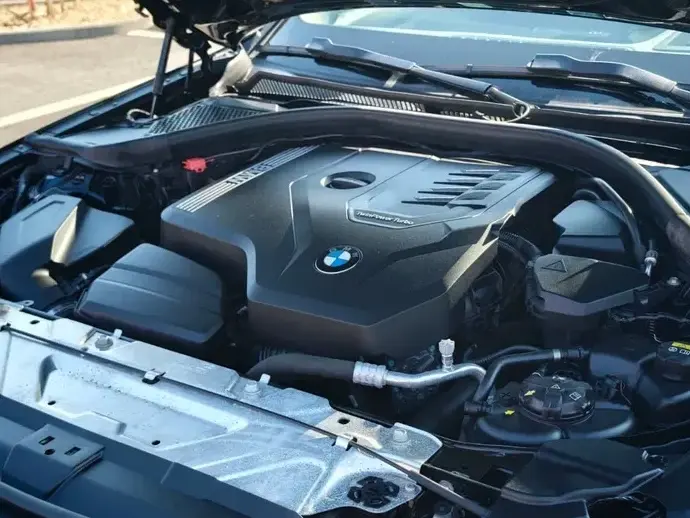 BMW Seria 3 G20/G21 330i Aut. Advantage