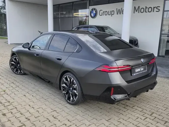 BMW Seria 5 540d xDrive AT MHEV