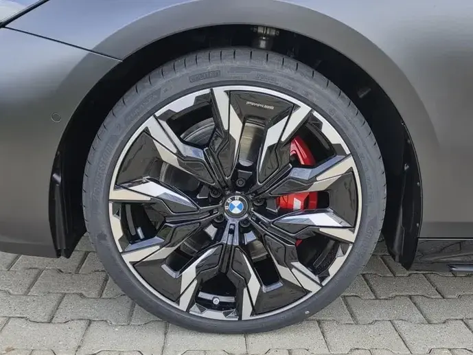 BMW Seria 5 540d xDrive AT MHEV