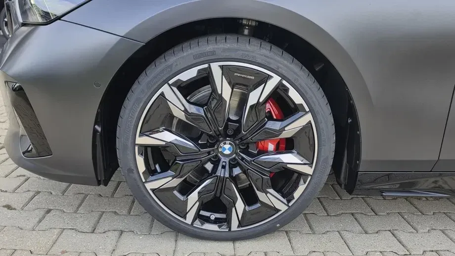 BMW Seria 5 540d xDrive AT MHEV — imagine 6