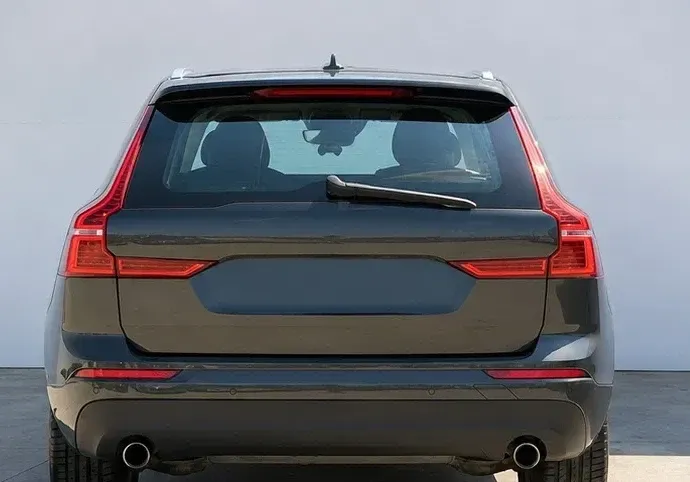 Volvo XC 60 T5 AWD Momentum — imagine 4