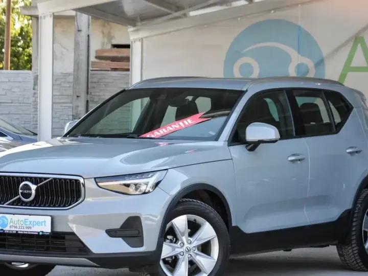 Volvo XC 40 T2 AT8 Momentum