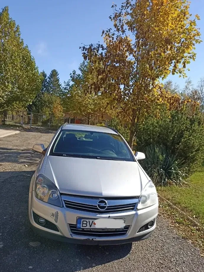 Opel Astra J — imagine 6