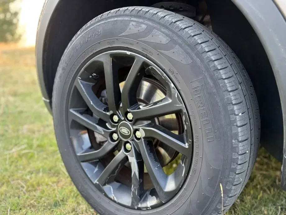 Land Rover Discovery Sport 2.0 l TD4 HSE Aut. — imagine 6