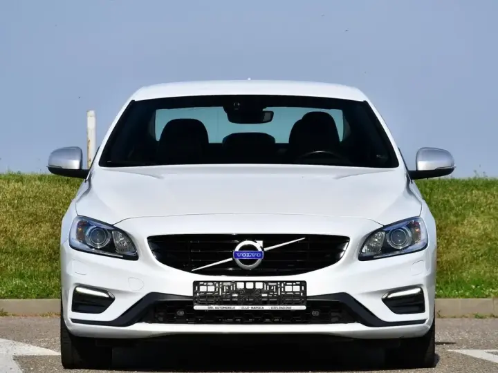 Volvo S60 II D5 Geartronic RDesign