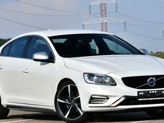 Volvo S60 II D5 Geartronic RDesign