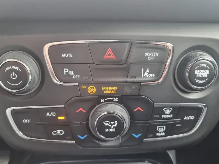 Jeep Compass 2.0 M-Jet 4x4 AT Longitude