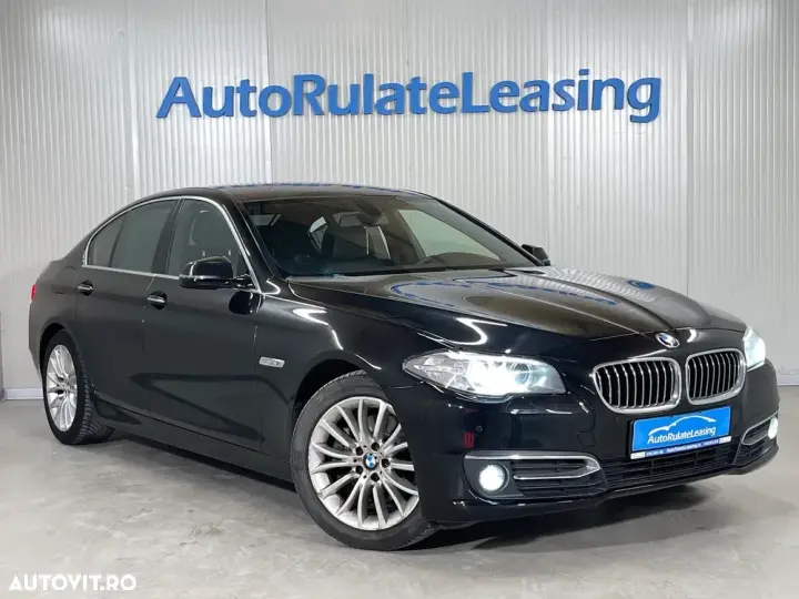 BMW Seria 5 G30/G31 [2017 - Prezent] 520i Aut. Luxury Line