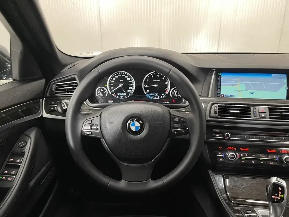 BMW Seria 5 G30/G31 520i Aut. Luxury Line — imagine 6