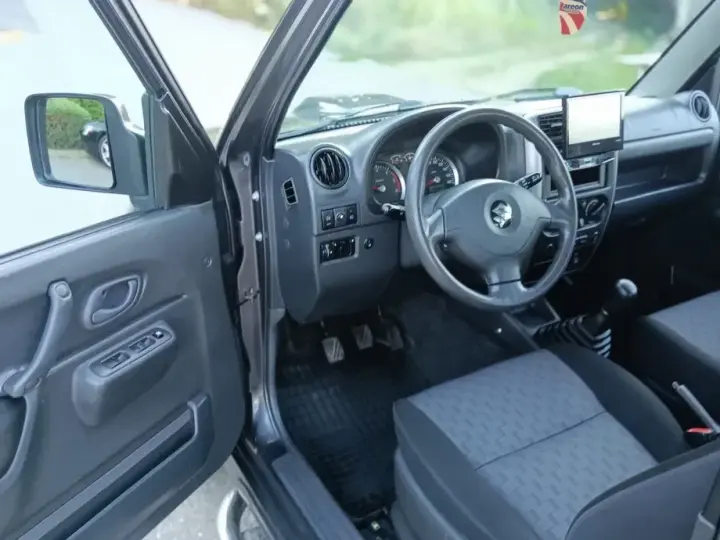 Suzuki Jimny 1.5 DDiS Club
