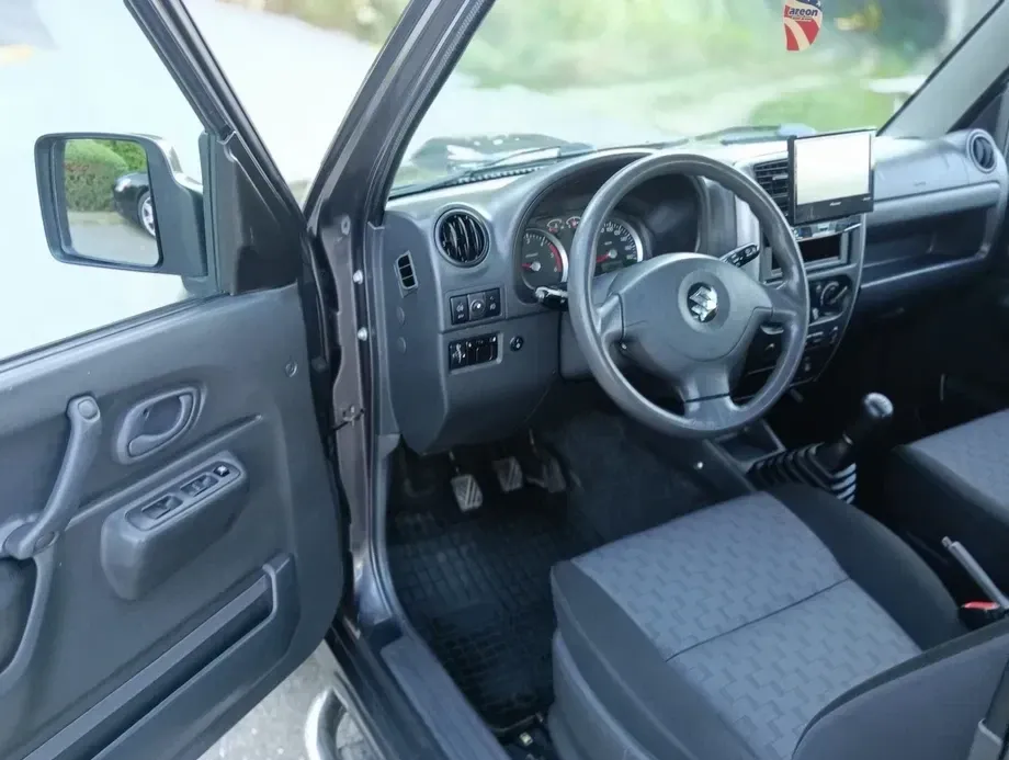 Suzuki Jimny 1.5 DDiS Club — imagine 2