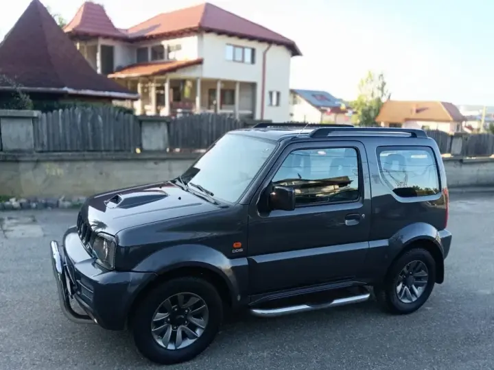 Suzuki Jimny 1.5 DDiS Club