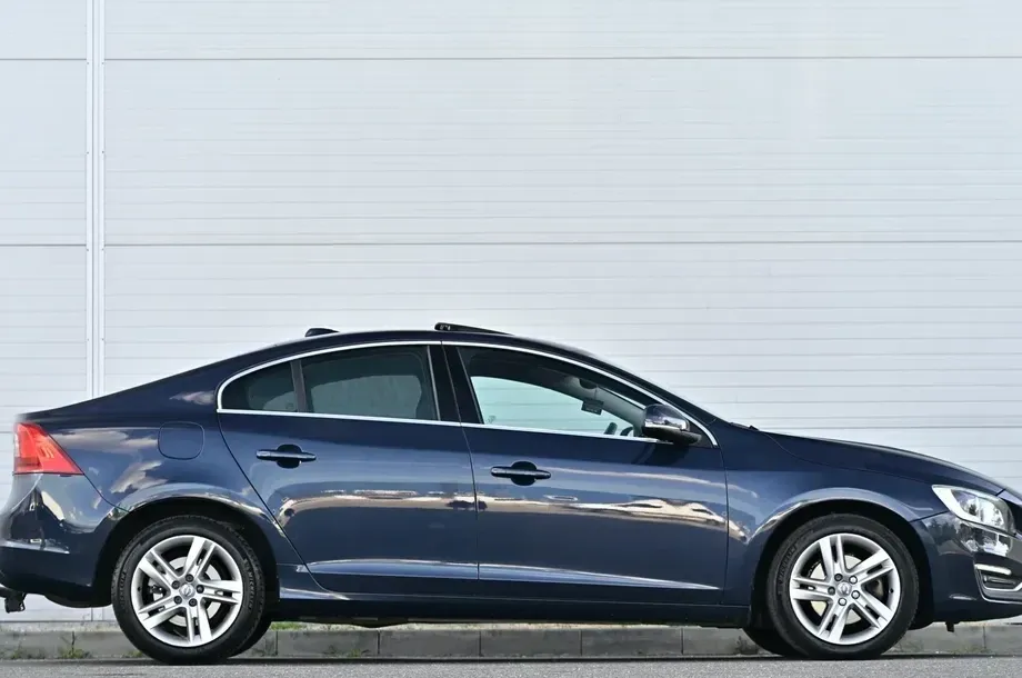 Volvo S60 — imagine 3