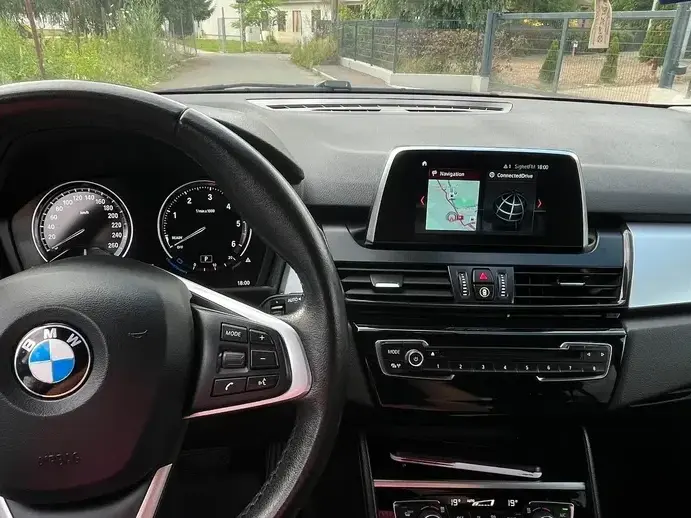 BMW Seria 2 218d Aut.