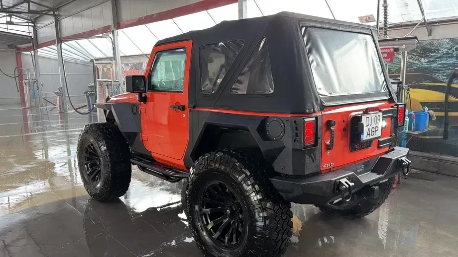 Jeep Wrangler 2.8 CRD AT Rubicon — imagine 6