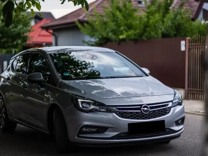 Opel Astra K 1.6 BiTurbo D Start/Stop Dynamic