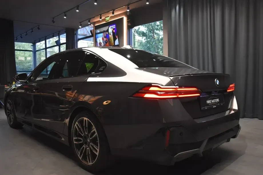 BMW Seria 5 G60/G61 520d Aut. — imagine 4