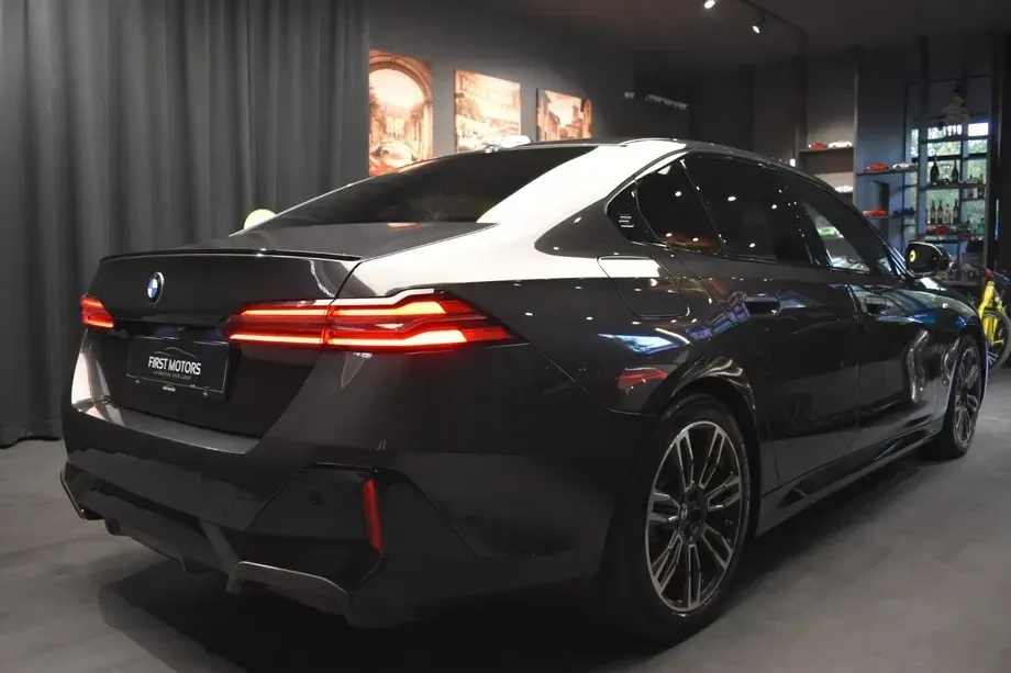 BMW Seria 5 G60/G61 520d Aut. — imagine 5