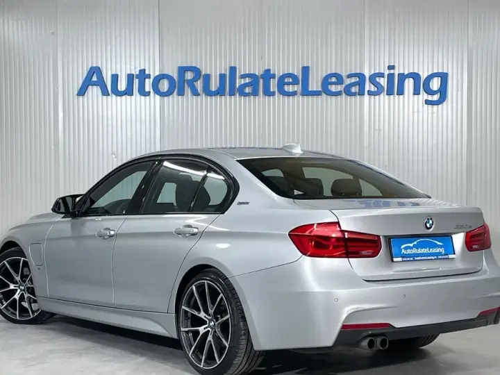 BMW Seria 3 F30/F31/F34 330e iPerformance M Sport