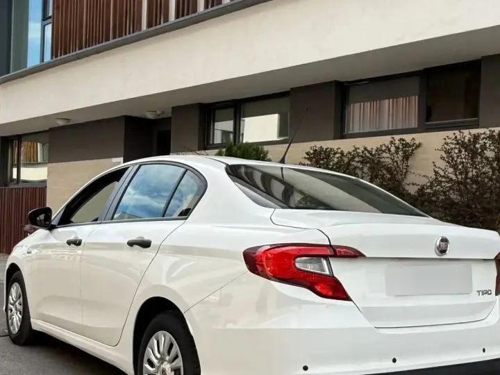 FIAT Tipo 1.4 T-Jet Easy