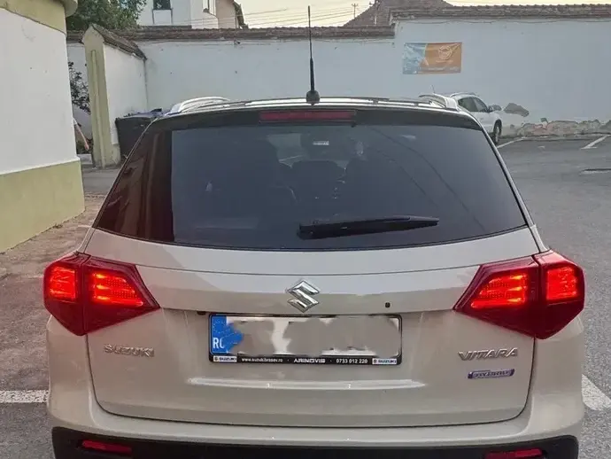Suzuki Vitara III 1.4 Boosterjet AllGrip MHEV Spirit
