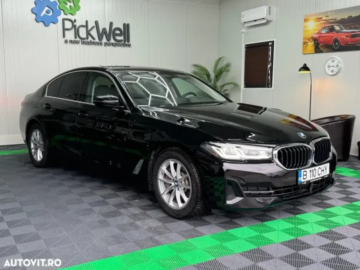 BMW Seria 5 G30/G31 [2017 - Prezent] 530i xDrive AT MHEV