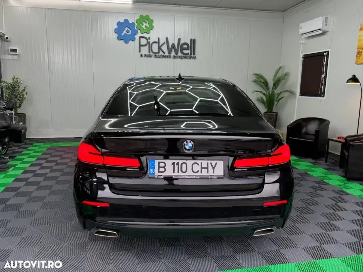 BMW Seria 5 G30/G31 [2017 - Prezent] 530i xDrive AT MHEV