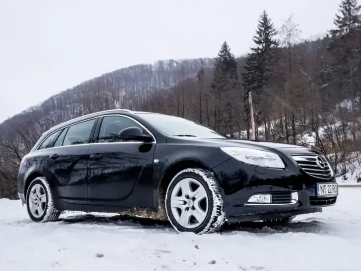 Opel Insignia A 2.0 CDTI Edition Aut.