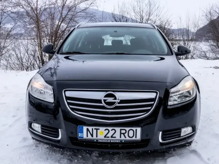 Opel Insignia A 2.0 CDTI Edition Aut.