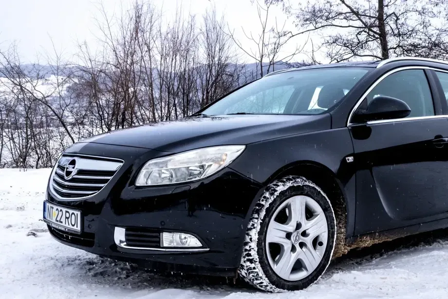 Opel Insignia A 2.0 CDTI Edition Aut. — imagine 3