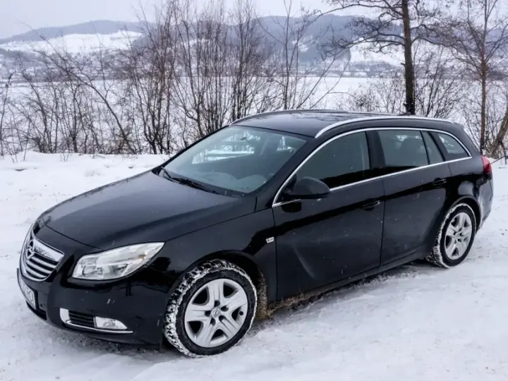 Opel Insignia A 2.0 CDTI Edition Aut.
