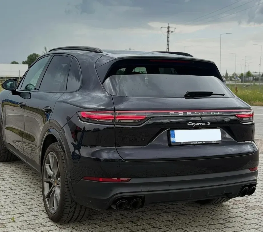 Porsche Cayenne — imagine 4