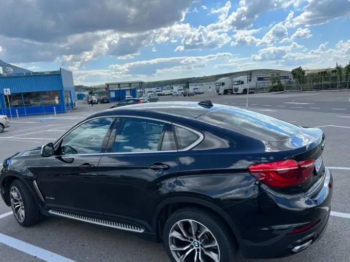BMW X6