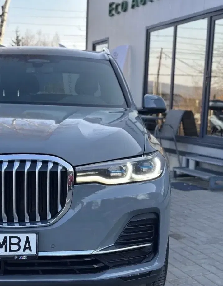 BMW X7 — imagine 2