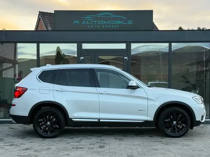 BMW X3 xDrive20d AT xLine