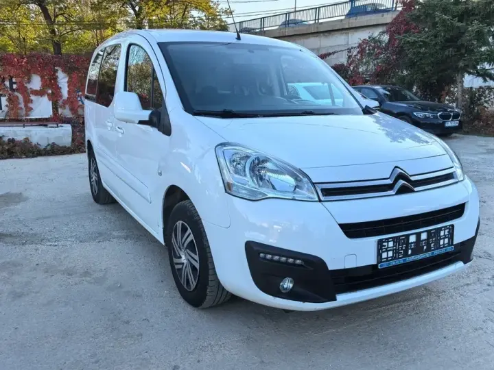 Citroën Berlingo II Multispace PureTech 110 SELECTION