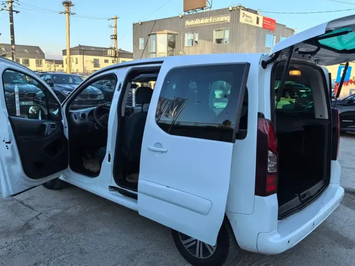 Citroën Berlingo II Multispace PureTech 110 SELECTION