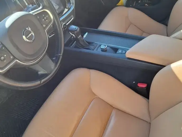 Volvo V60 D3 R-Design