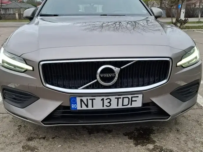 Volvo V60 D3 R-Design
